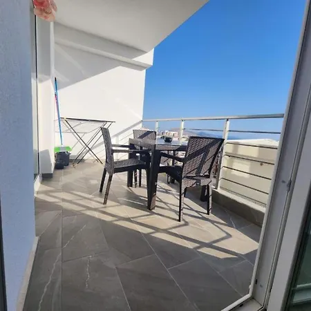 Apartament Olja Sea View