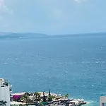 شقة Olja Sea View ساراندا